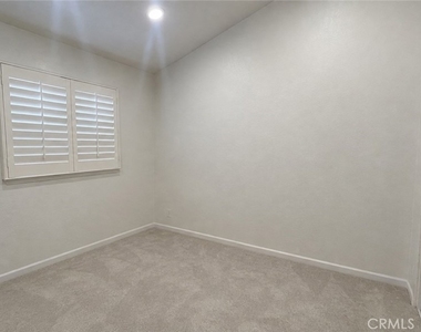 1217 Oak Creek Road - Photo Thumbnail 9