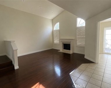 1217 Oak Creek Road - Photo Thumbnail 3