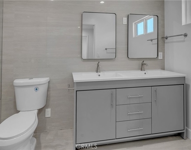7731 Craner Ave - Photo Thumbnail 21