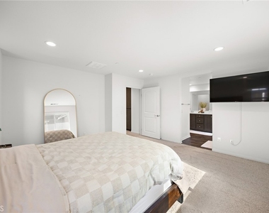7223 Prelude Way - Photo Thumbnail 12