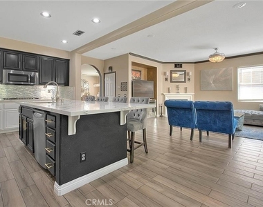 7376 Reserve Place - Photo Thumbnail 5