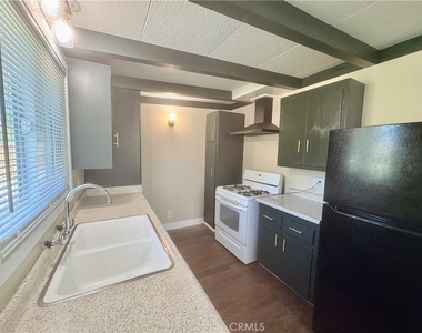 783 Baylor - Photo Thumbnail 5