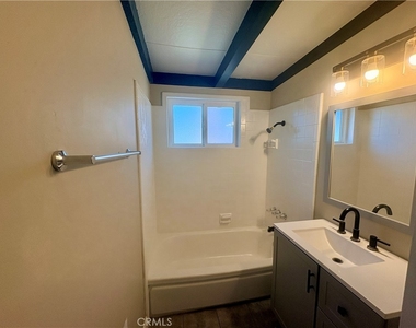 783 Baylor - Photo Thumbnail 9