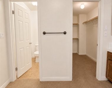 8910 Staten Island - Photo Thumbnail 11