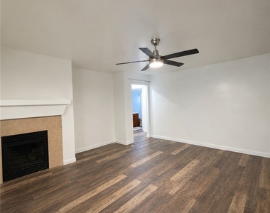 8910 Staten Island - Photo Thumbnail 3
