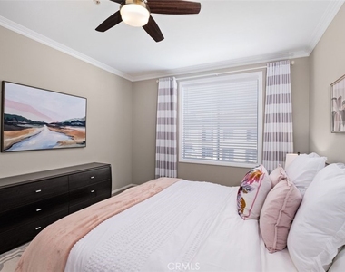 3372 Watermarke Place - Photo Thumbnail 19