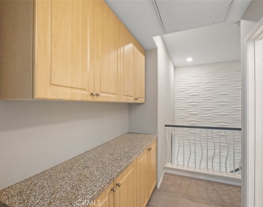 3372 Watermarke Place - Photo Thumbnail 16