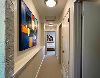 3092 Peppermill Cir - Photo Thumbnail 6