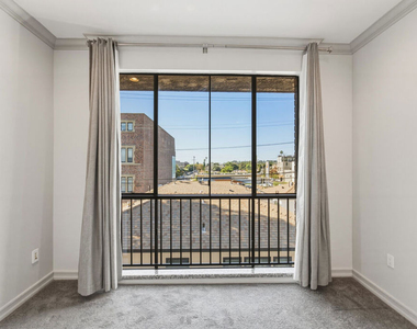 1132 S Doheny Drive - Photo Thumbnail 21
