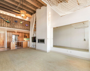 2221 Ocean Avenue - Photo Thumbnail 6