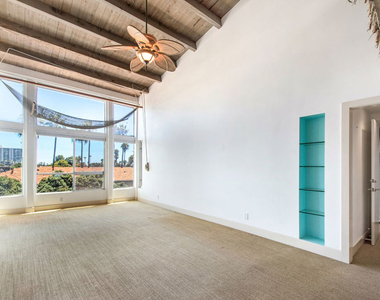 2221 Ocean Avenue - Photo Thumbnail 2