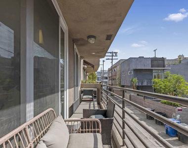 20 Catamaran Street - Photo Thumbnail 17