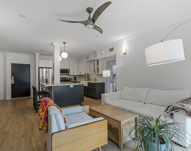 20 Catamaran Street - Photo Thumbnail 9