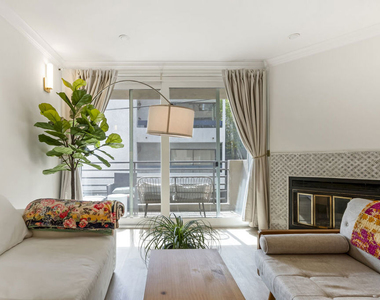 20 Catamaran Street - Photo Thumbnail 6