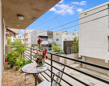 20 Catamaran Street - Photo Thumbnail 8