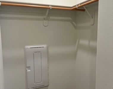 7323 Chetco River Street - Photo Thumbnail 11
