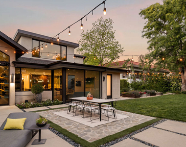 17352 Magnolia Boulevard - Photo Thumbnail 32