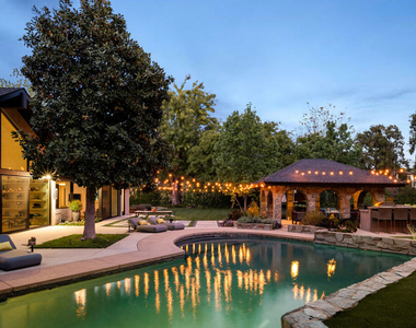 17352 Magnolia Boulevard - Photo Thumbnail 31