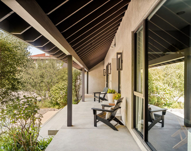 17352 Magnolia Boulevard - Photo Thumbnail 35