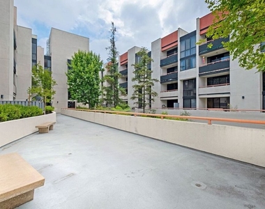 222 S Central Avenue - Photo Thumbnail 15