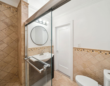 7942 Fountain Avenue - Photo Thumbnail 13