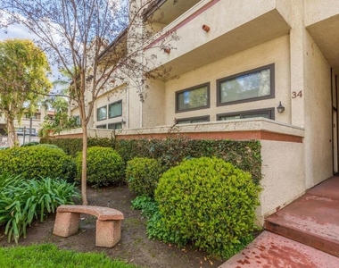 6930 De Celis Place - Photo Thumbnail 16