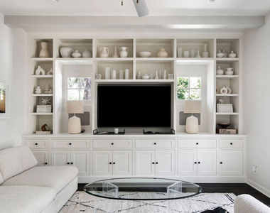 3787 Glenfeliz Boulevard - Photo Thumbnail 17