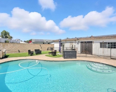 4439 Powderhorn Drive - Photo Thumbnail 35