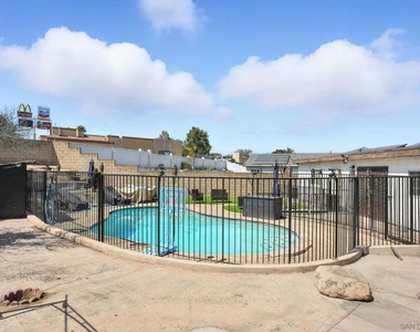 4439 Powderhorn Drive - Photo Thumbnail 32