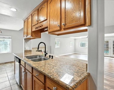 4439 Powderhorn Drive - Photo Thumbnail 14