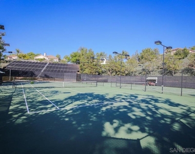 2263 Paseo Saucedal - Photo Thumbnail 20