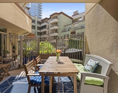 1501 Front Street - Photo Thumbnail 11