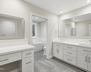 3235 Sierra Drive - Photo Thumbnail 16