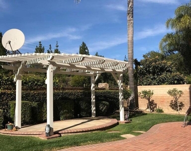 509 Messina Place - Photo Thumbnail 8