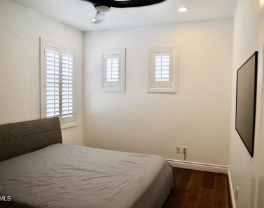 6072 Mandeville Place - Photo Thumbnail 27