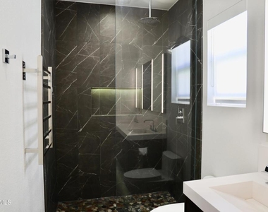 6072 Mandeville Place - Photo Thumbnail 30