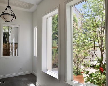 6072 Mandeville Place - Photo Thumbnail 5