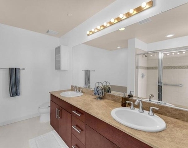3563 Penny Lane - Photo Thumbnail 17