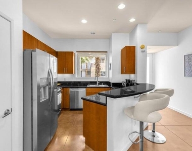3563 Penny Lane - Photo Thumbnail 6
