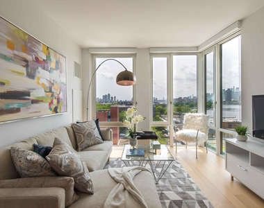 10 Halletts Point - Photo Thumbnail 16