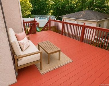 98 Bushey Avenue - Photo Thumbnail 25