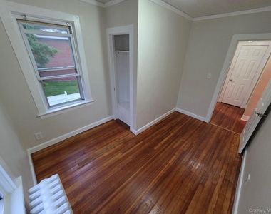 98 Bushey Avenue - Photo Thumbnail 16