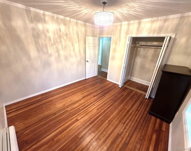 98 Bushey Avenue - Photo Thumbnail 11