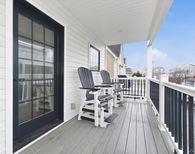 97 Wisconsin Street - Photo Thumbnail 26