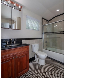 3705 Townhouse Drive - Photo Thumbnail 11