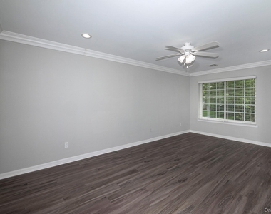 2505 Townhouse Drive - Photo Thumbnail 6
