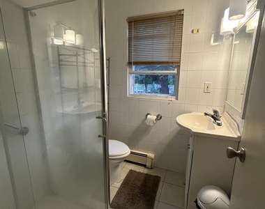 76 Robinwood Avenue - Photo Thumbnail 7