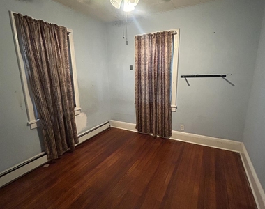 76 Robinwood Avenue - Photo Thumbnail 6