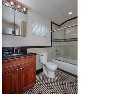 2305 Townhouse Drive - Photo Thumbnail 9