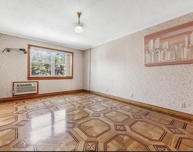 105-38 65th Rd - Photo Thumbnail 3